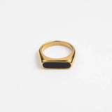 ONYX BAR SIGNET RING