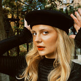 LE BERET NOIR